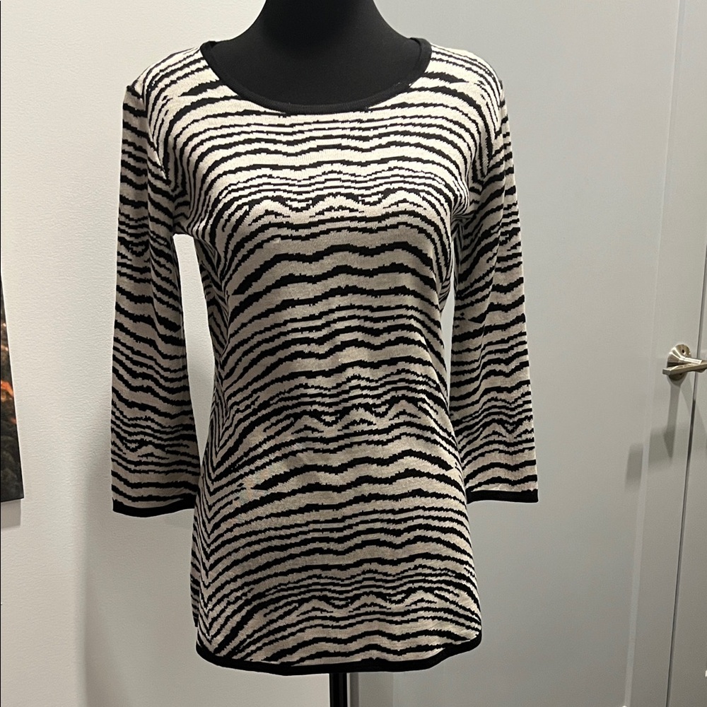 Chic Zebra Stripe Long Sleeve Top